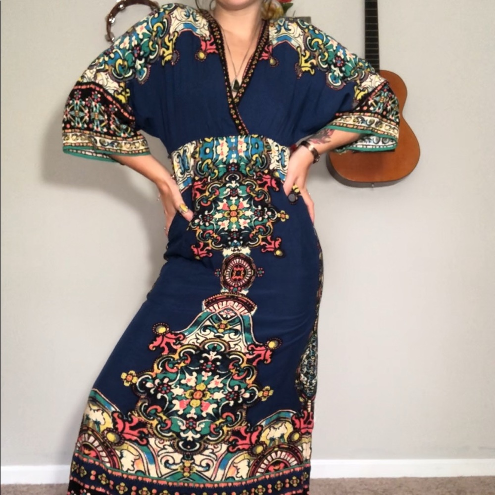 Flying Tomato boutique maxi dress!!🦋